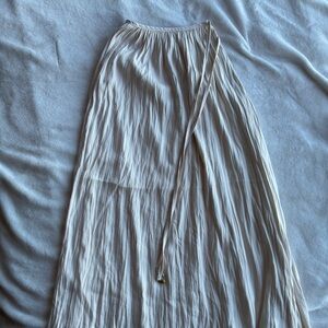 CLOSET CLEAN OUT H&M Light Beige Pleated Maxi Skirt
